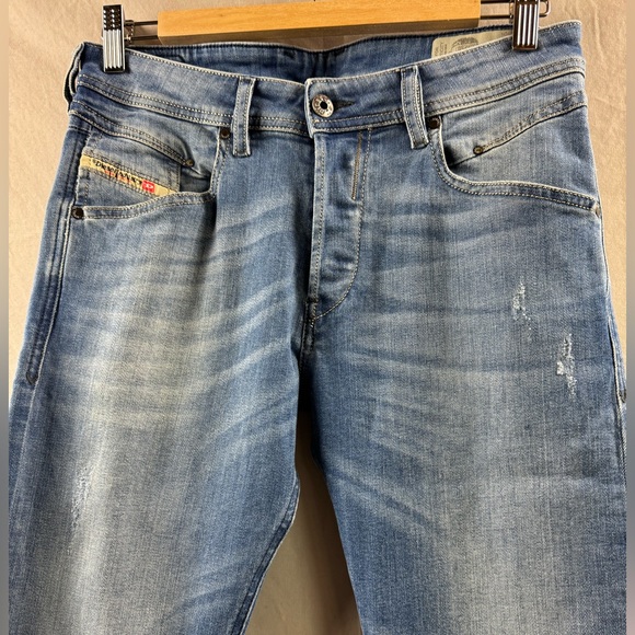 Diesel Jeans Mens Blue Belther-R Button Fly Distressed 28 x 32 - Picture 2 of 7